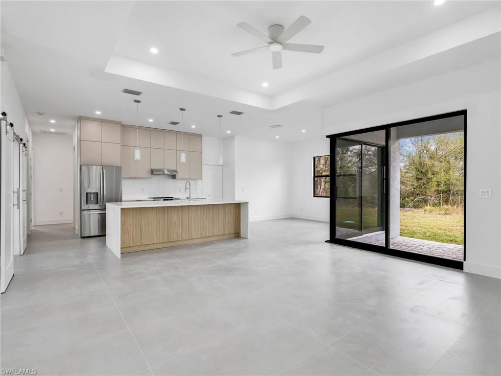 6192 Kambach St Property Photo 10