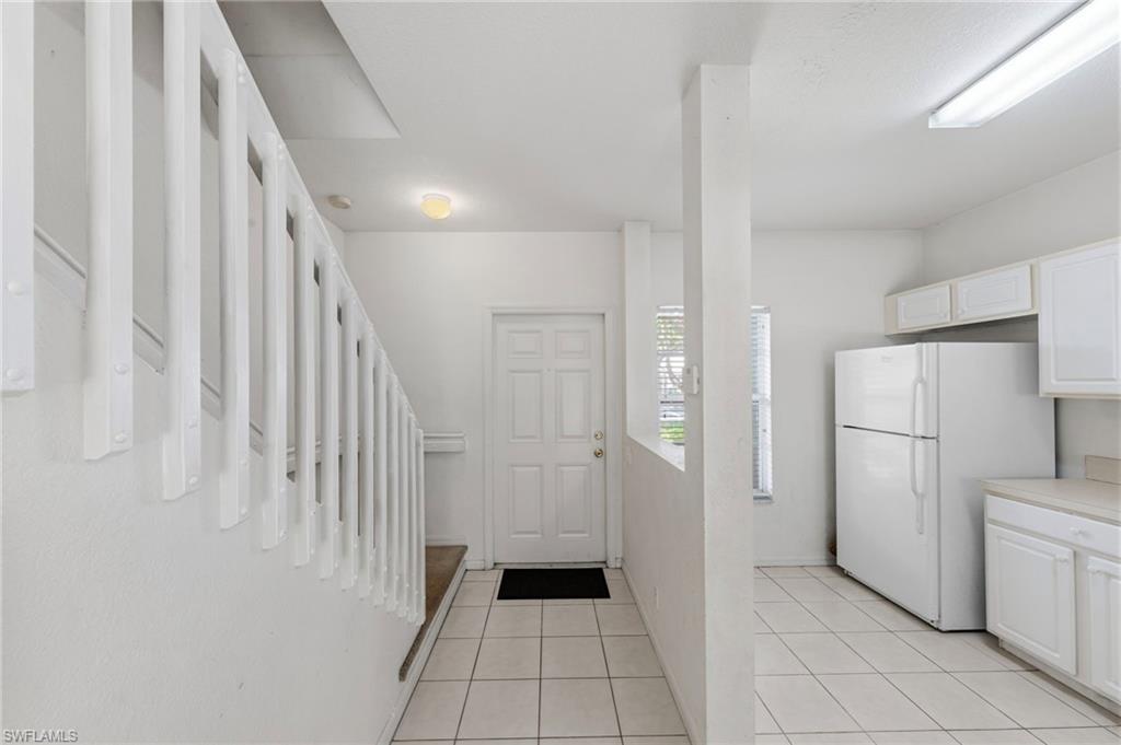 10045 Lone Cypress St Property Photo 6