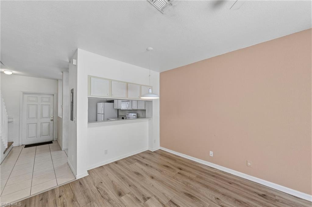 10045 Lone Cypress St Property Photo 13