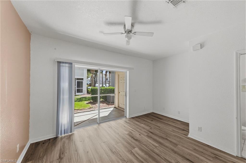 10045 Lone Cypress St Property Photo 14