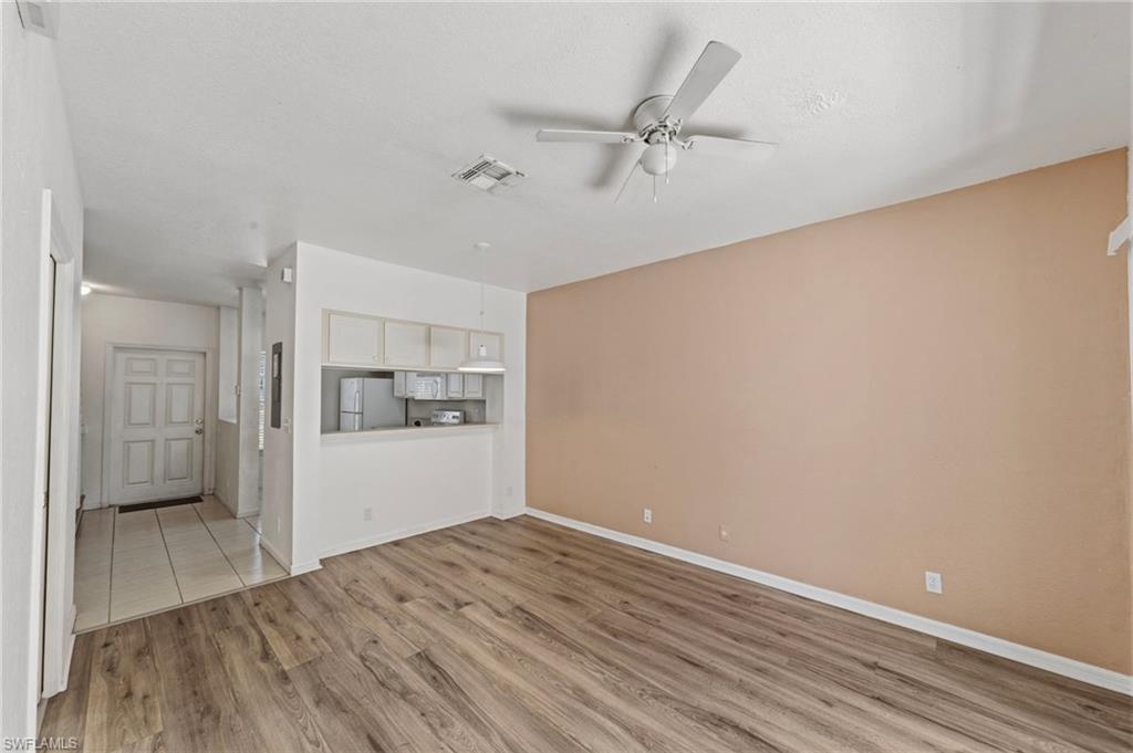 10045 Lone Cypress St Property Photo 16