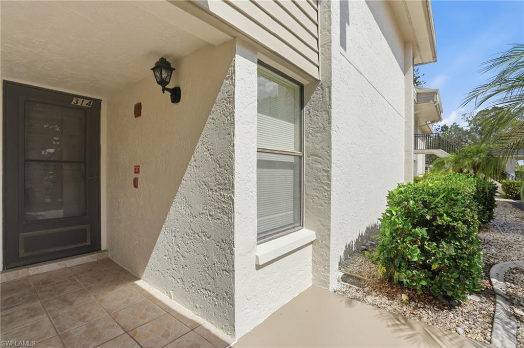 5585 Trailwinds Dr 314 Property Photo 4