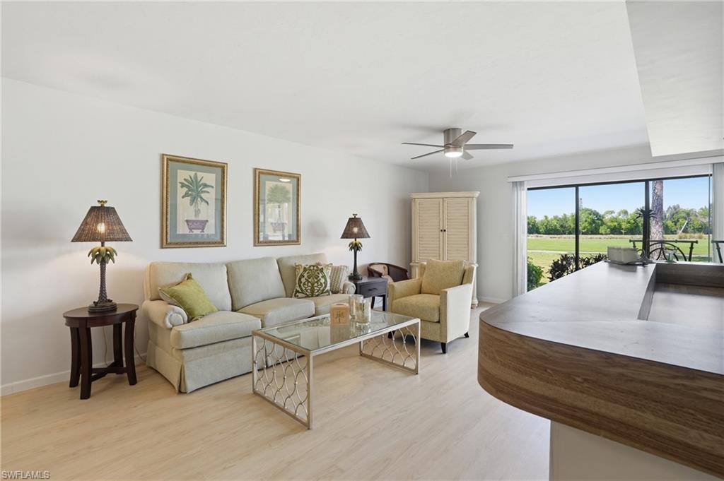 5585 Trailwinds Dr 314 Property Photo 6