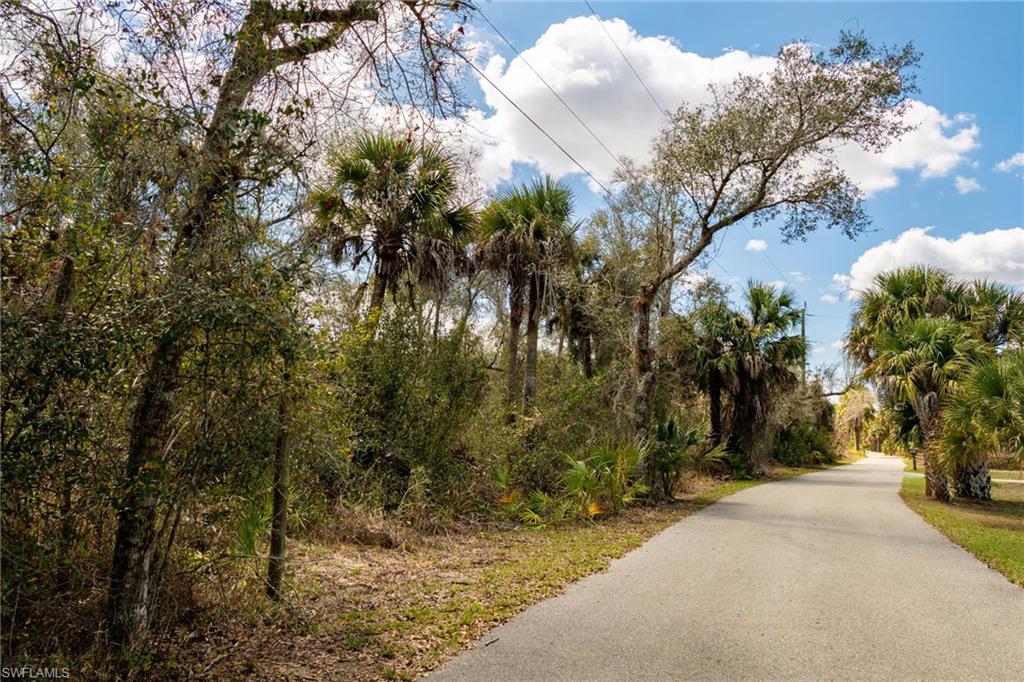 3751 Bateman Rd Property Photo 2