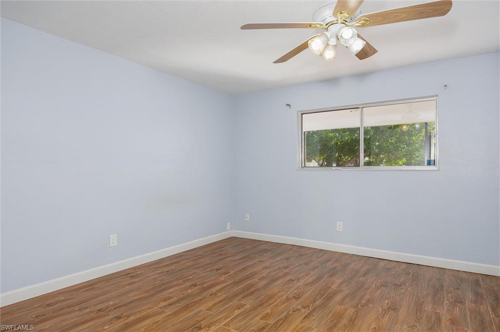 9303 Lennex Ln Property Photo 9
