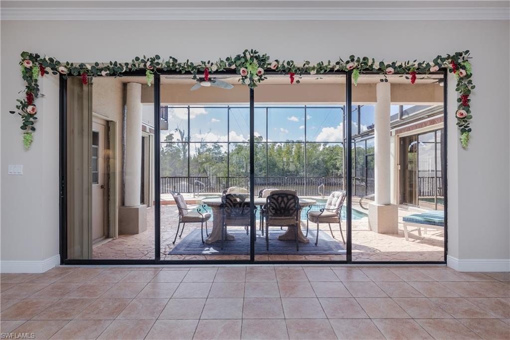 2374 Coral Point Dr Property Photo 4