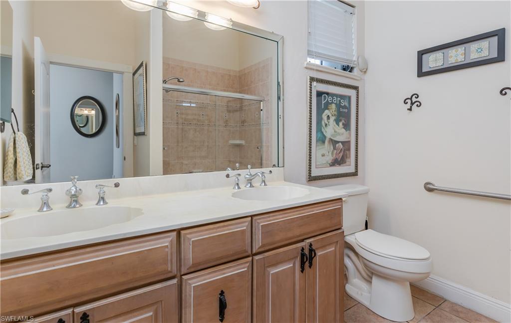 2374 Coral Point Dr Property Photo 15