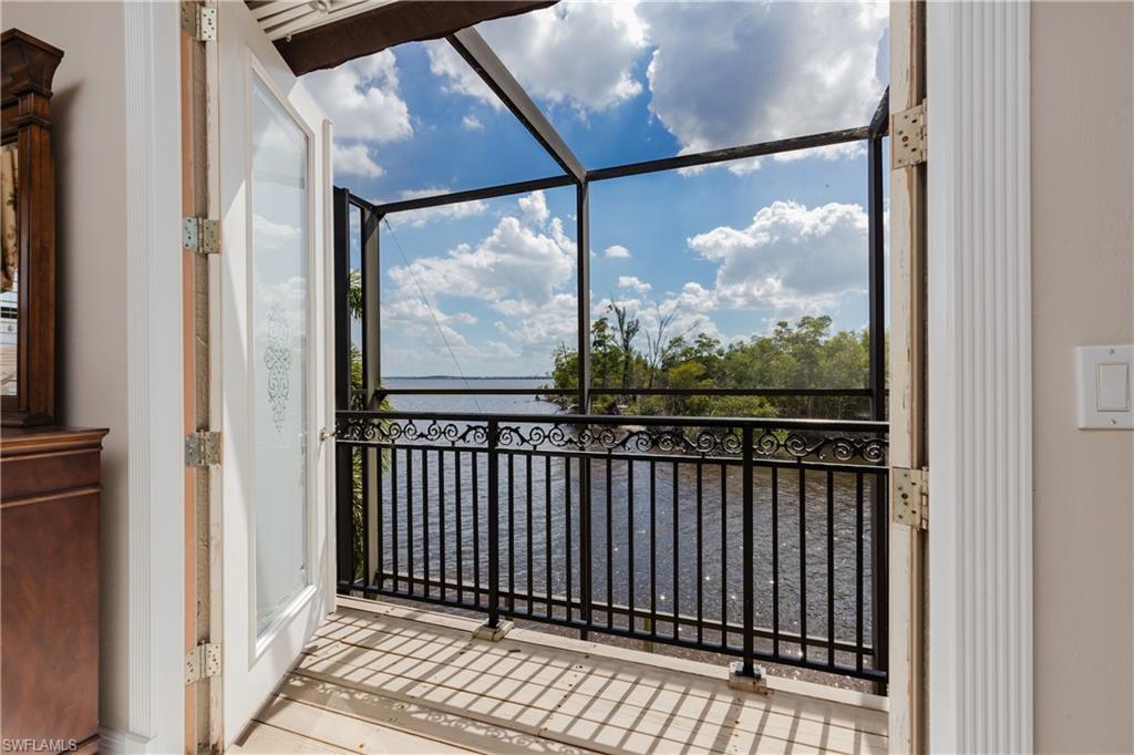2374 Coral Point Dr Property Photo 21