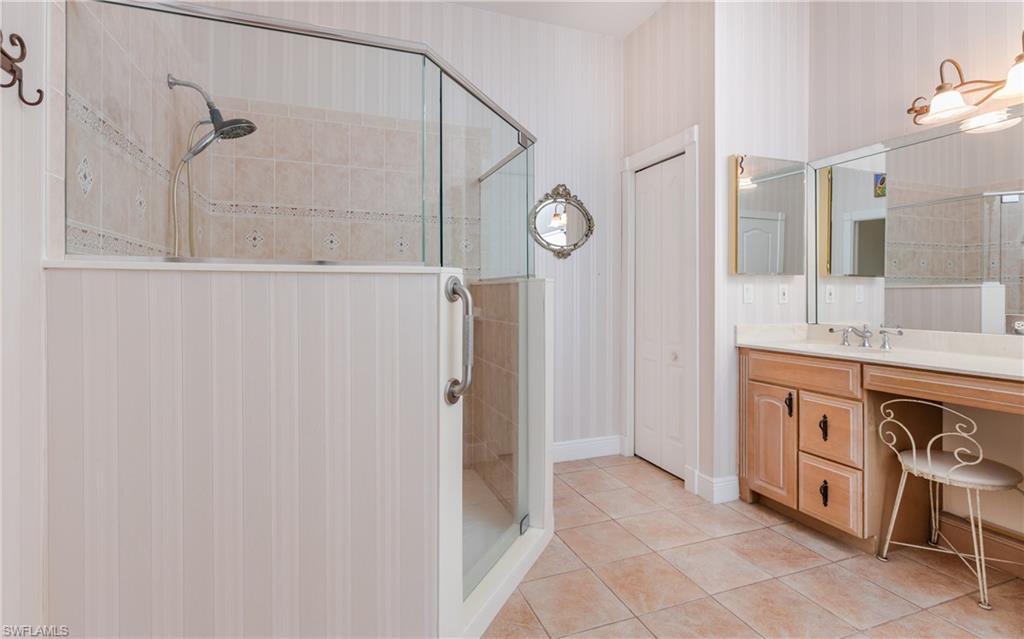 2374 Coral Point Dr Property Photo 25