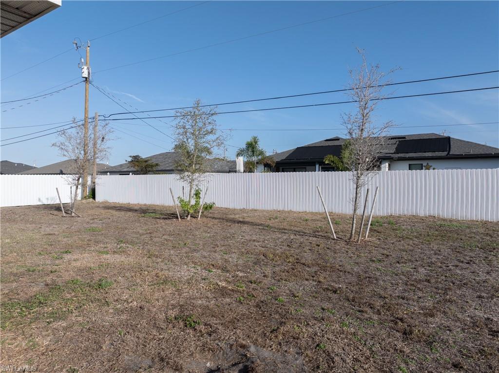 429 Tropicana Pkwy W Property Photo 16