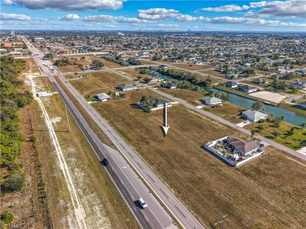 1216 Kismet Pkwy E Property Photo 4