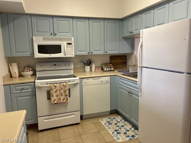 8313 Bernwood Cove Loop 1202 Property Photo 2