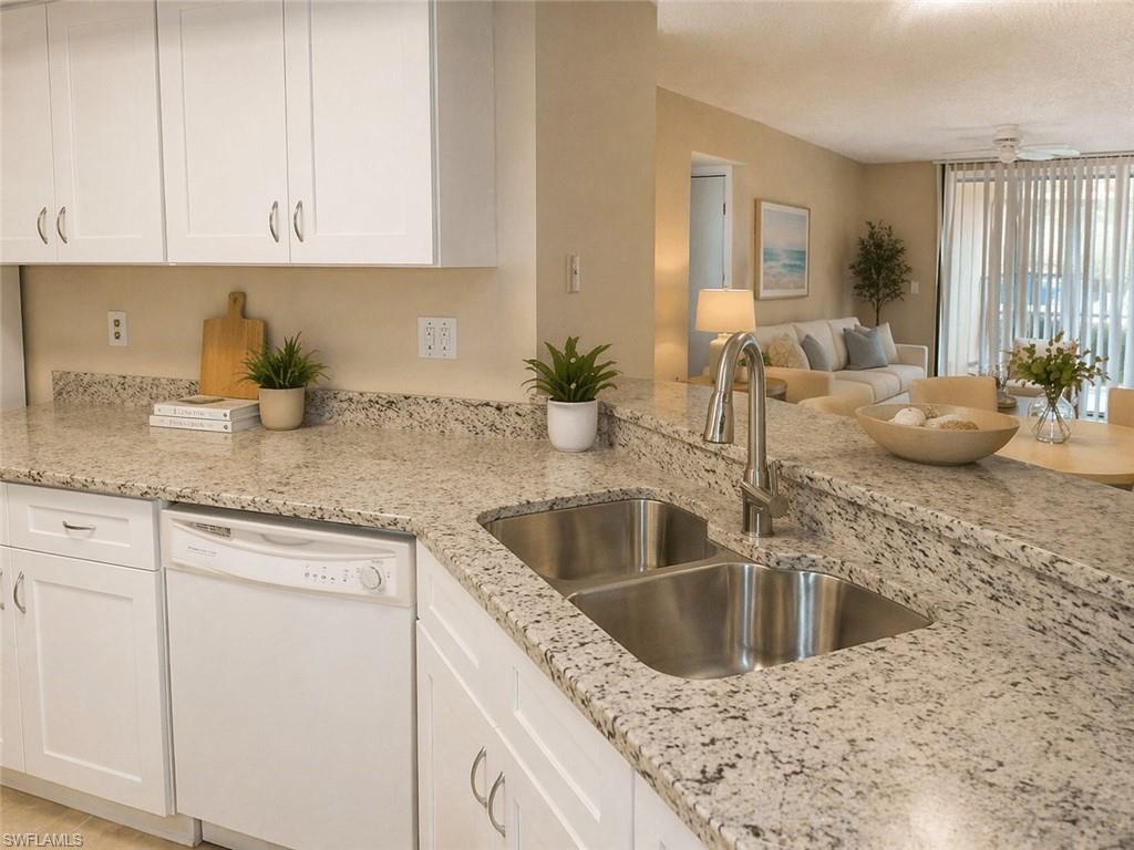 13621 Eagle Ridge Dr 1518 Property Photo 4