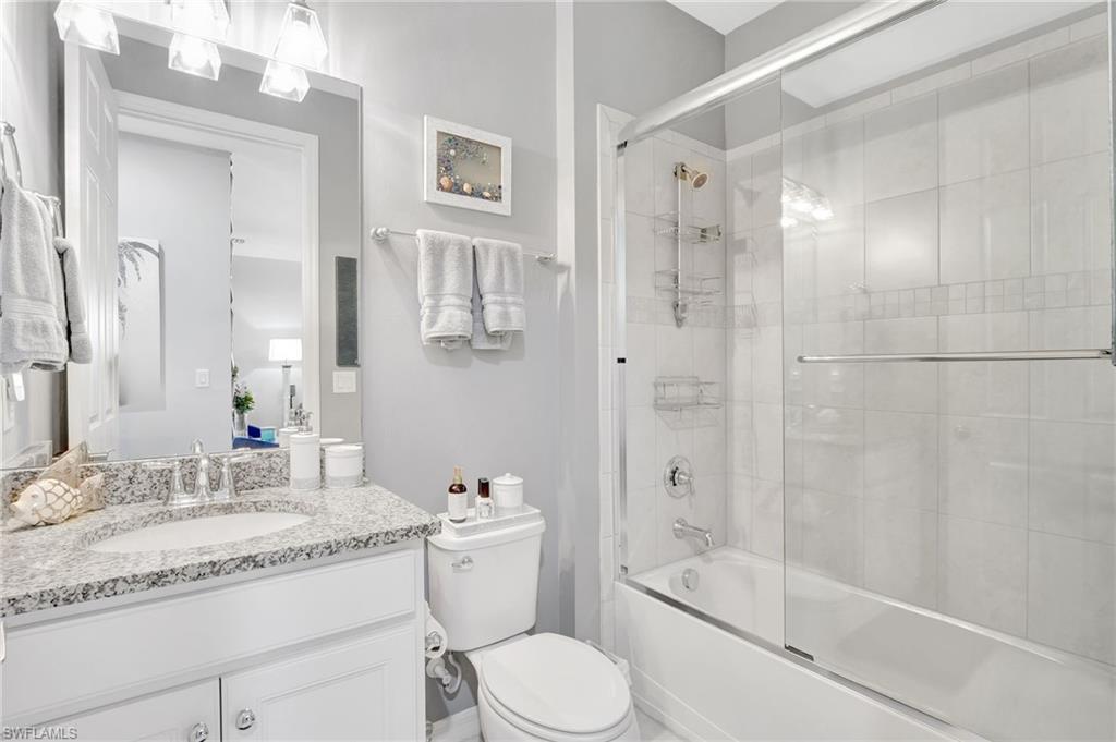 10908 Clarendon St Property Photo 24
