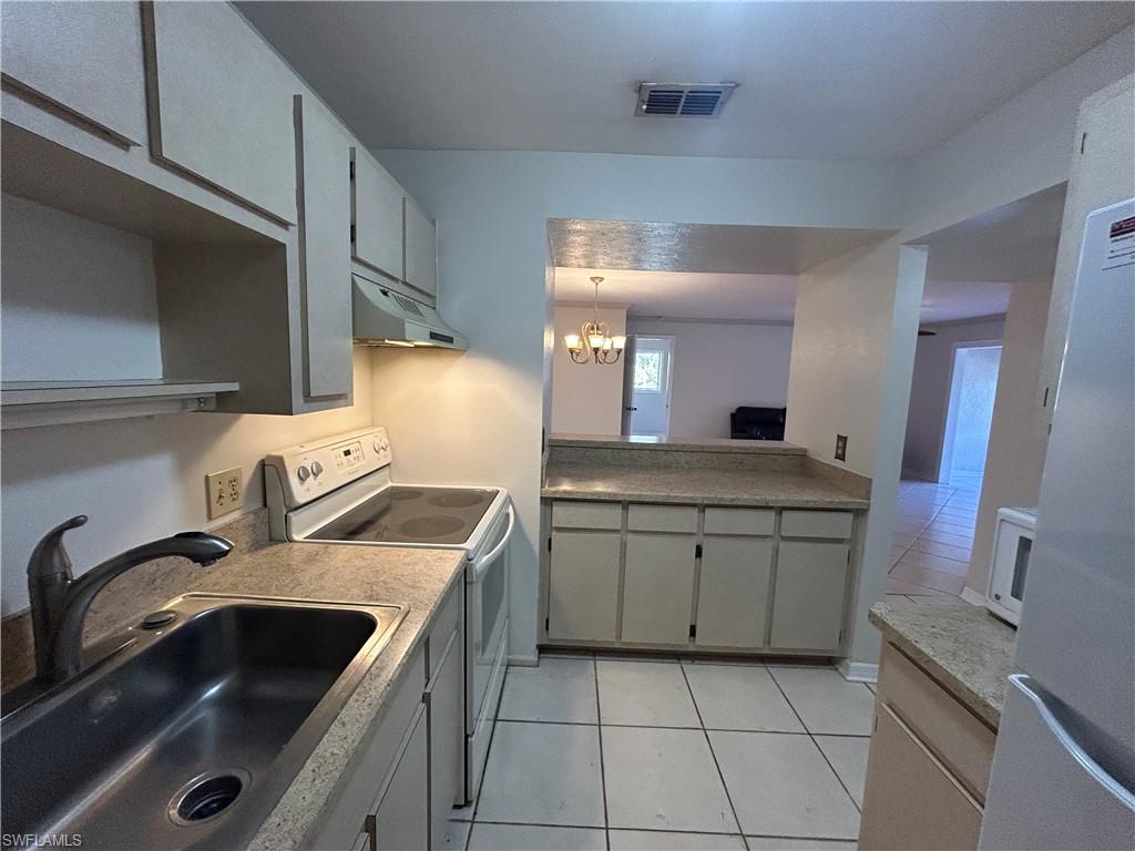 6494 Royal Woods Dr 2 Property Photo 5