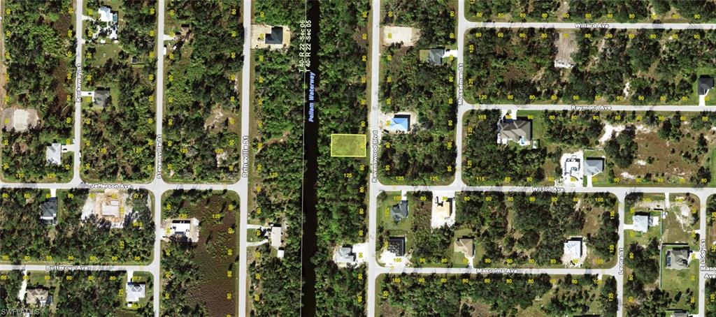 255 Ravenswood Blvd Property Photo 2