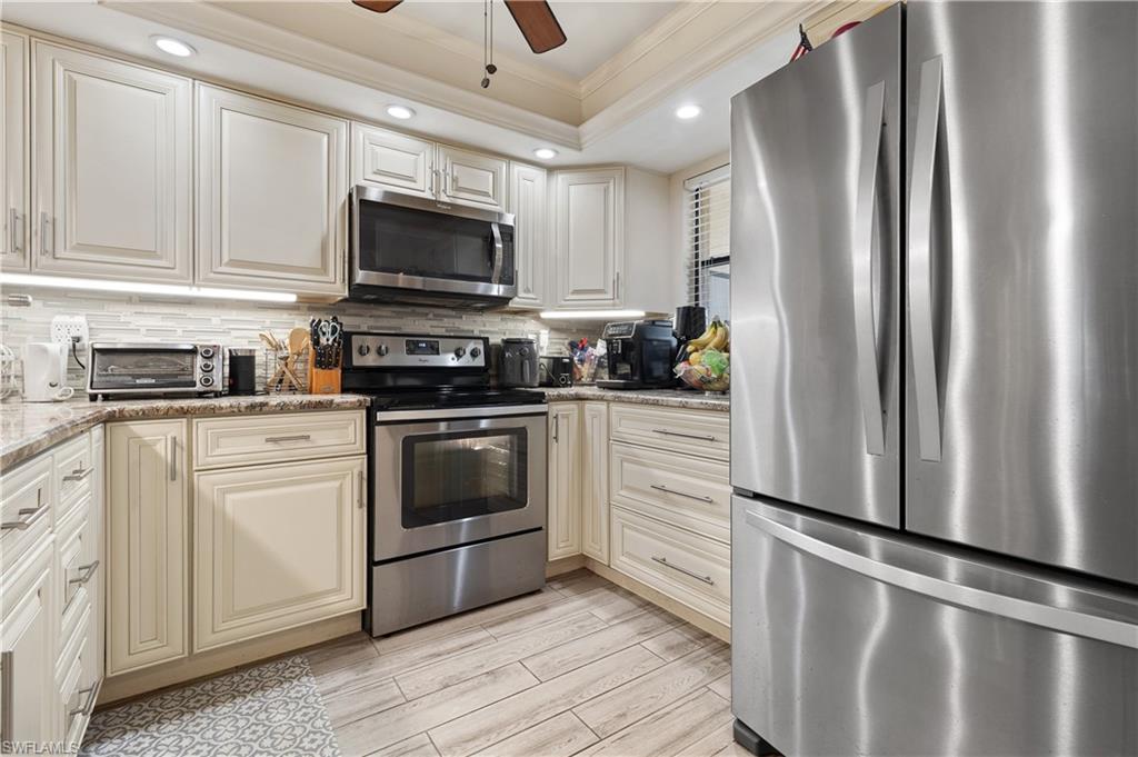 15041 Paddle Creek Dr 102 Property Photo 21