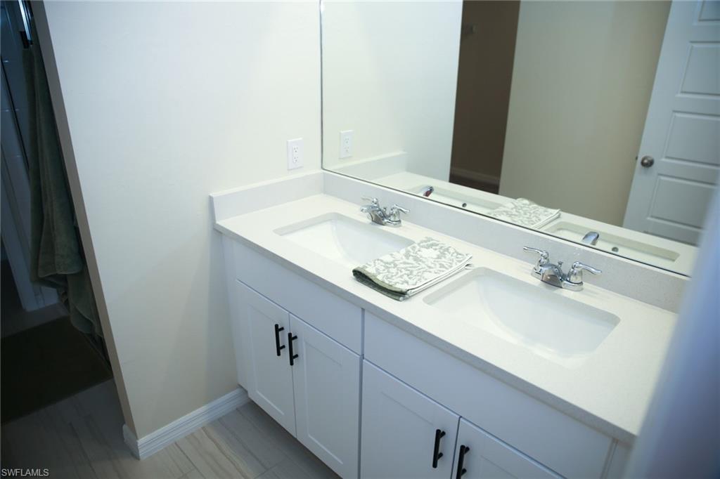 44236 Frontier Dr Property Photo 11