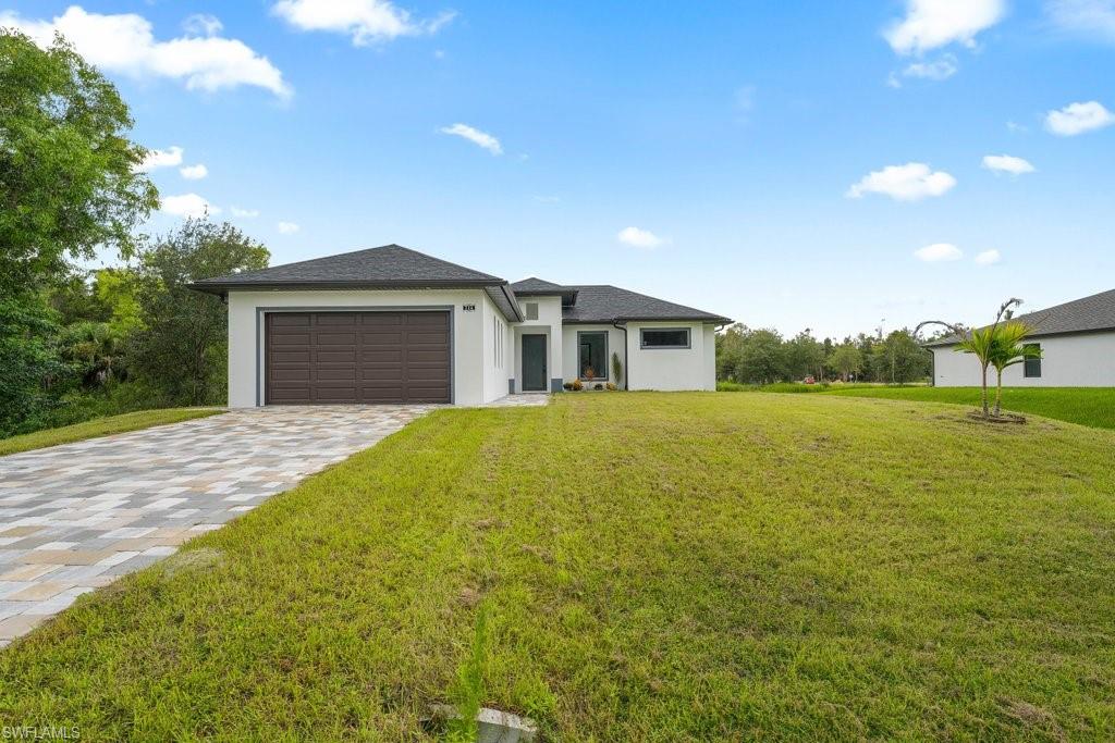 724 Kari CIR Property Photo 1