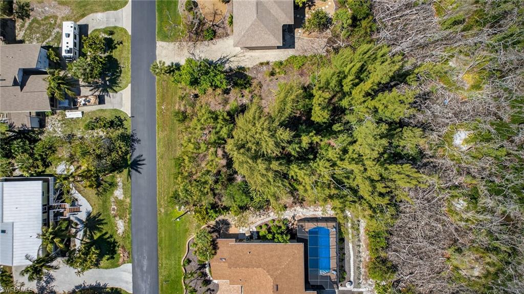 1757 Serenity Ln Property Photo 3