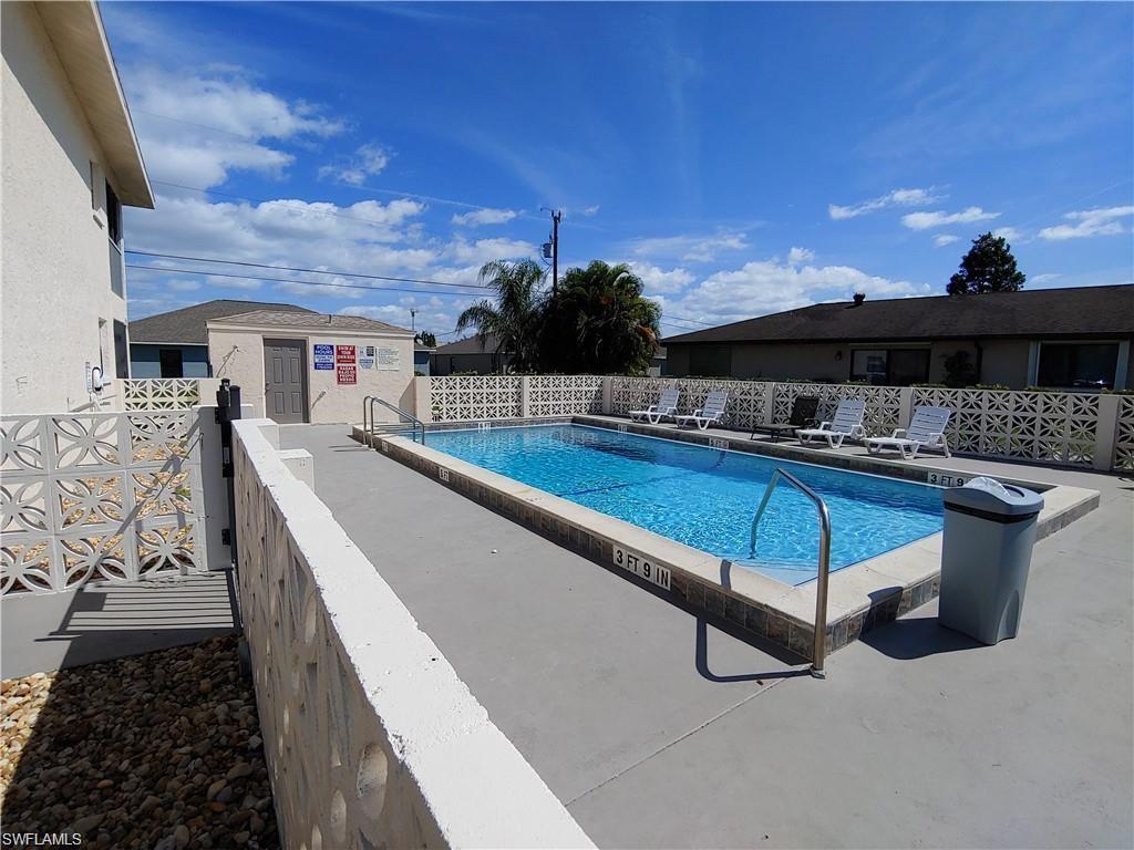 3705 Country Club Blvd Unit 1 Property Photo 3