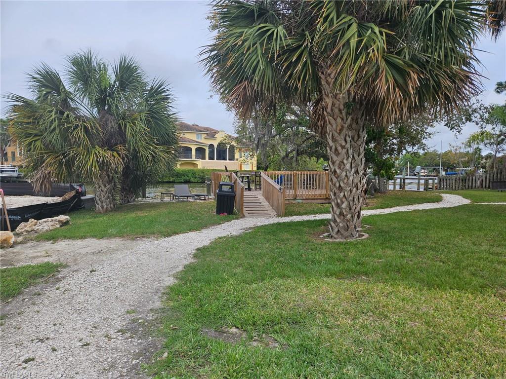 27590-27612 Big Bend Rd Property Photo 11