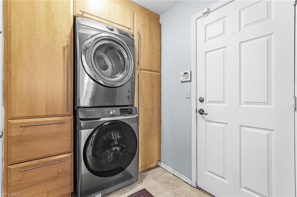 6861 Cadet Ave Property Photo 22