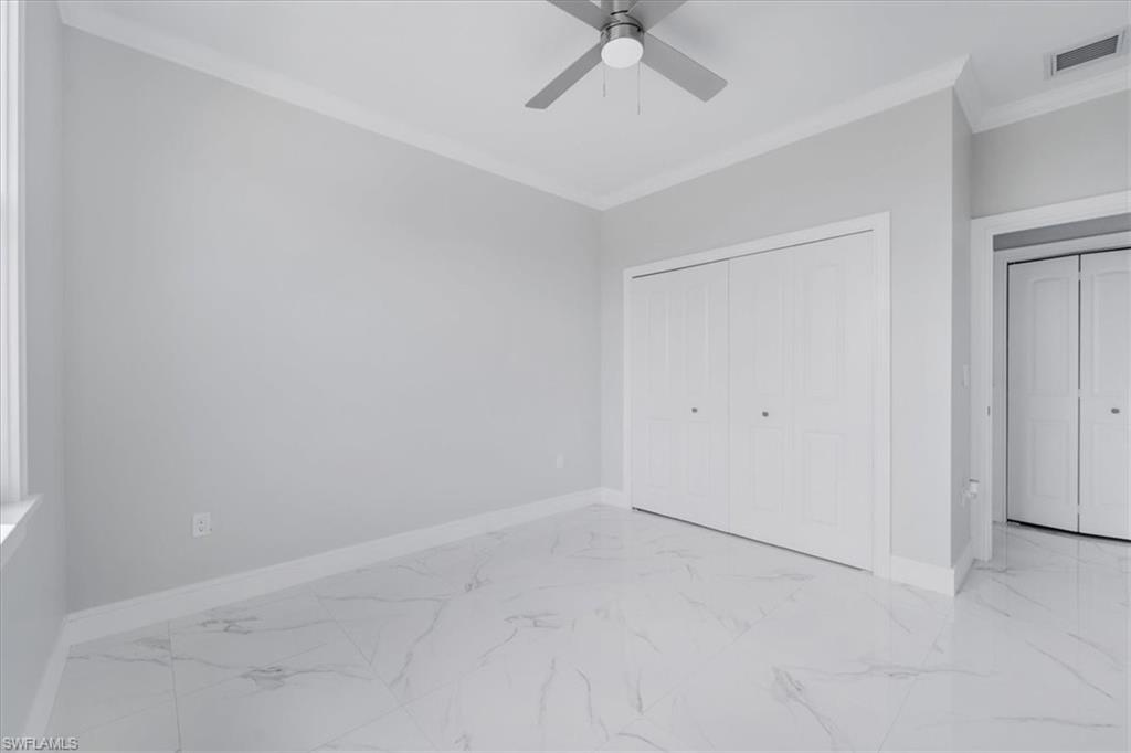 344 Parkman Ave Property Photo 16