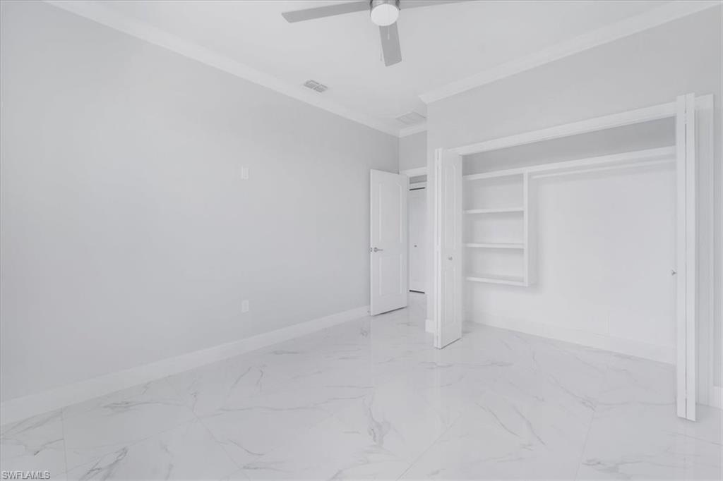 344 Parkman Ave Property Photo 21