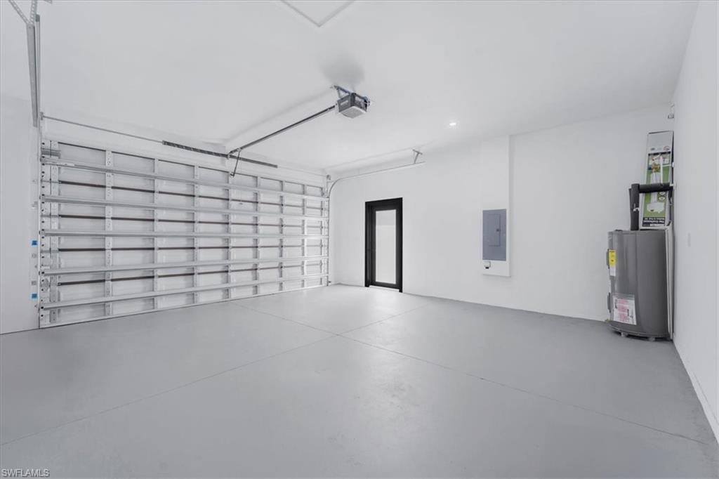 344 Parkman Ave Property Photo 31
