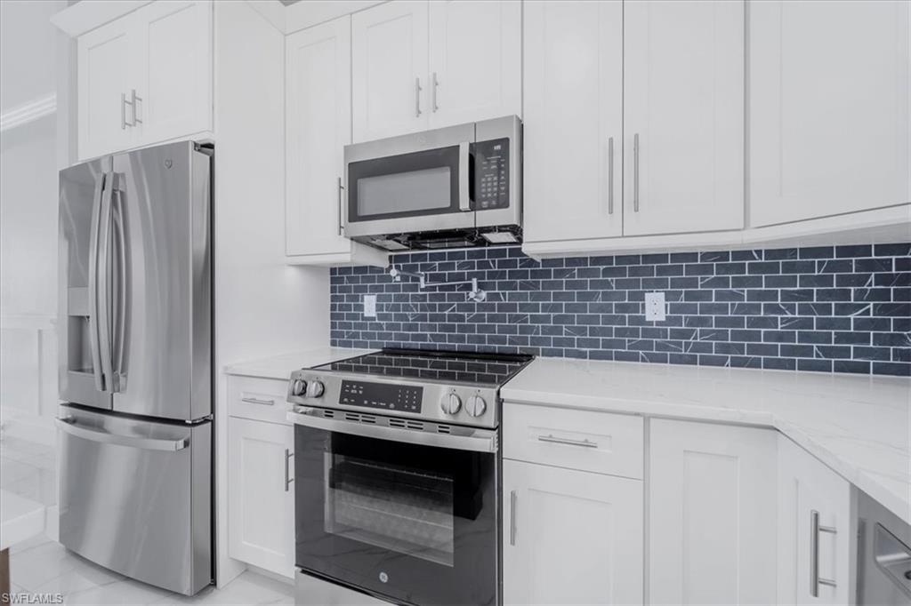 344 Parkman Ave Property Photo 35