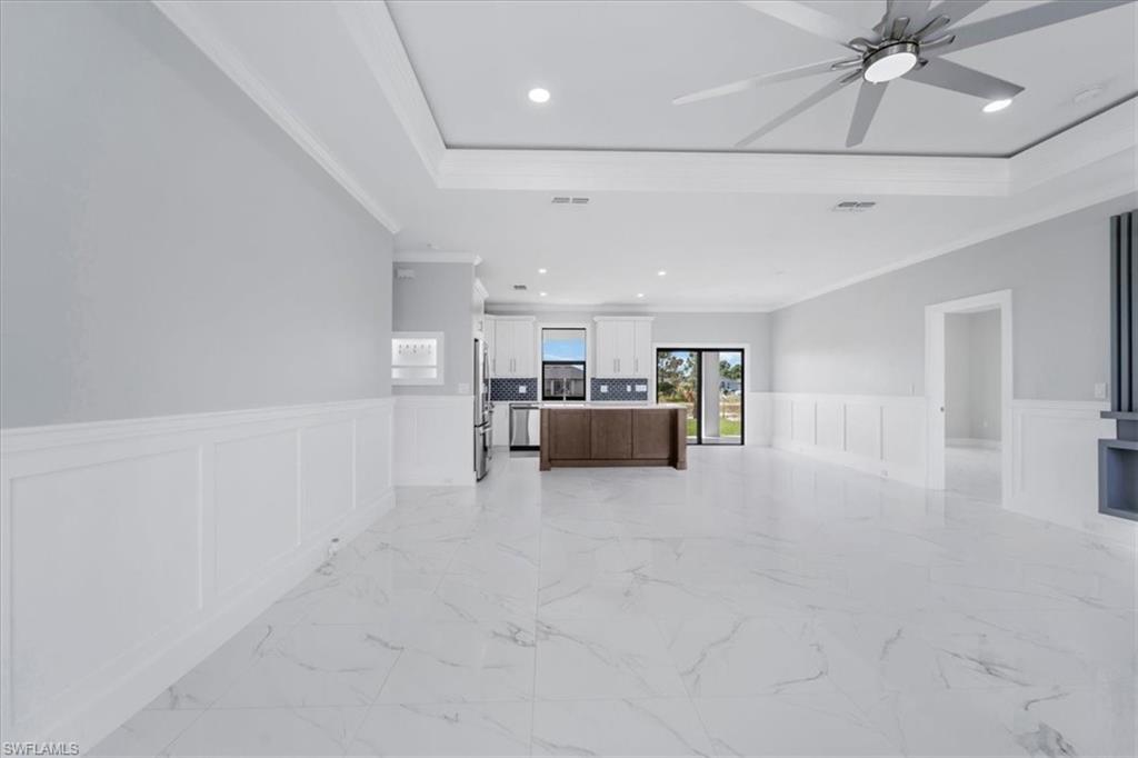 344 Parkman Ave Property Photo 46