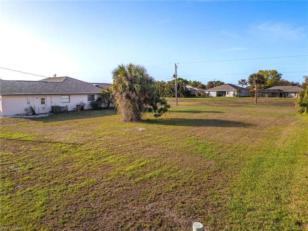 7179 N Plum Tree Property Photo 8