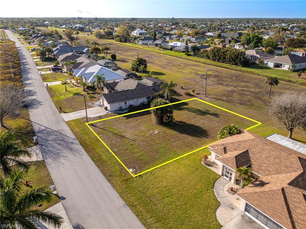 7179 N Plum Tree Property Photo 9