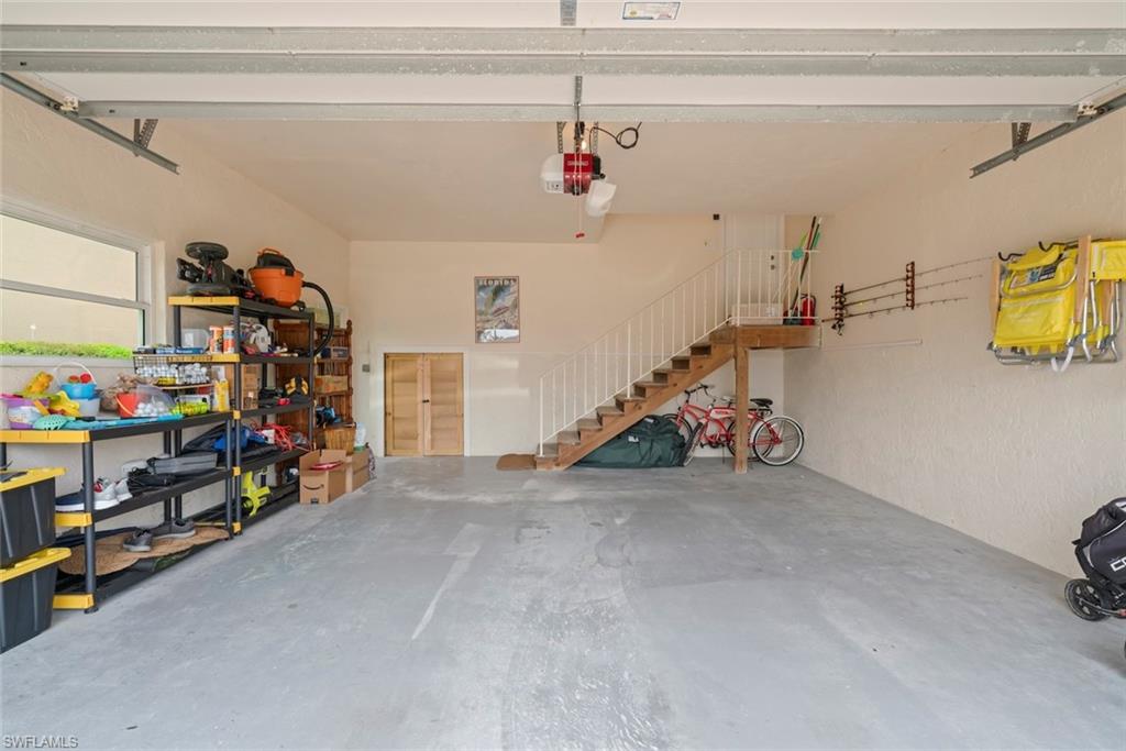 1238 Par View Dr Property Photo 42