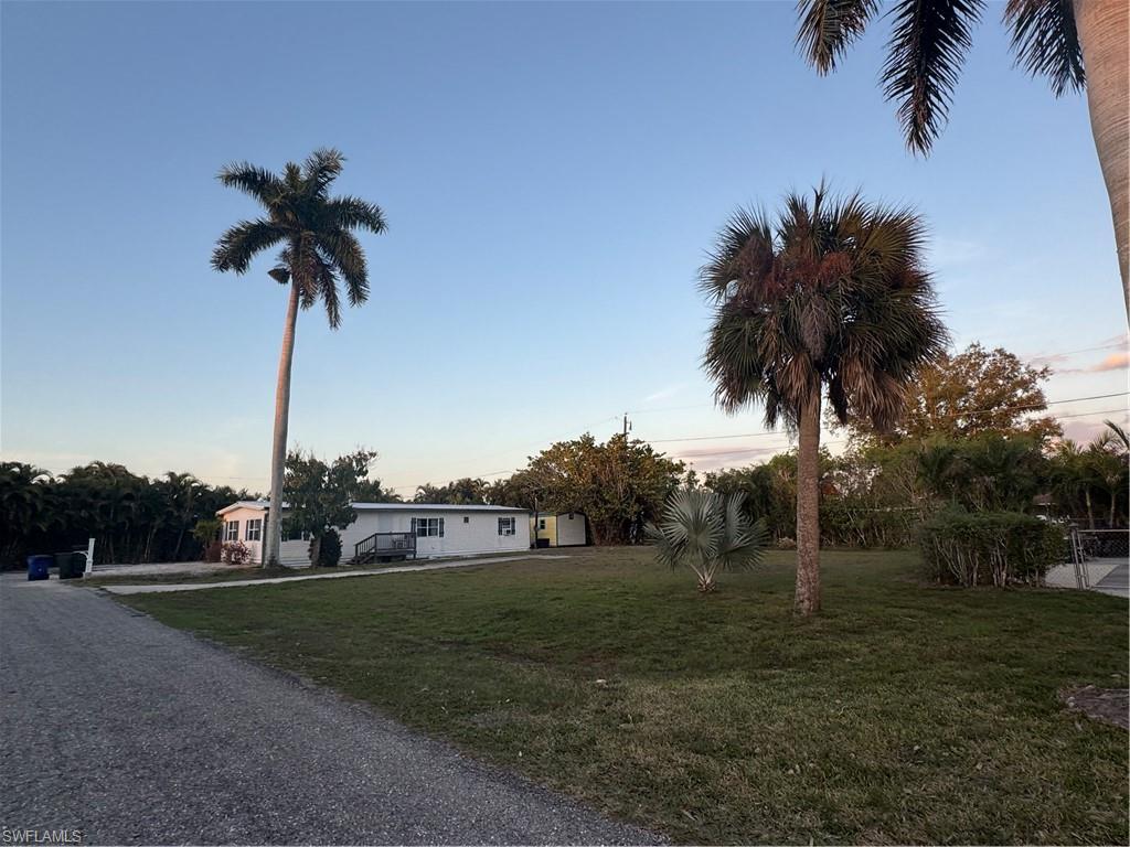 12791 Spencer St Property Photo 4