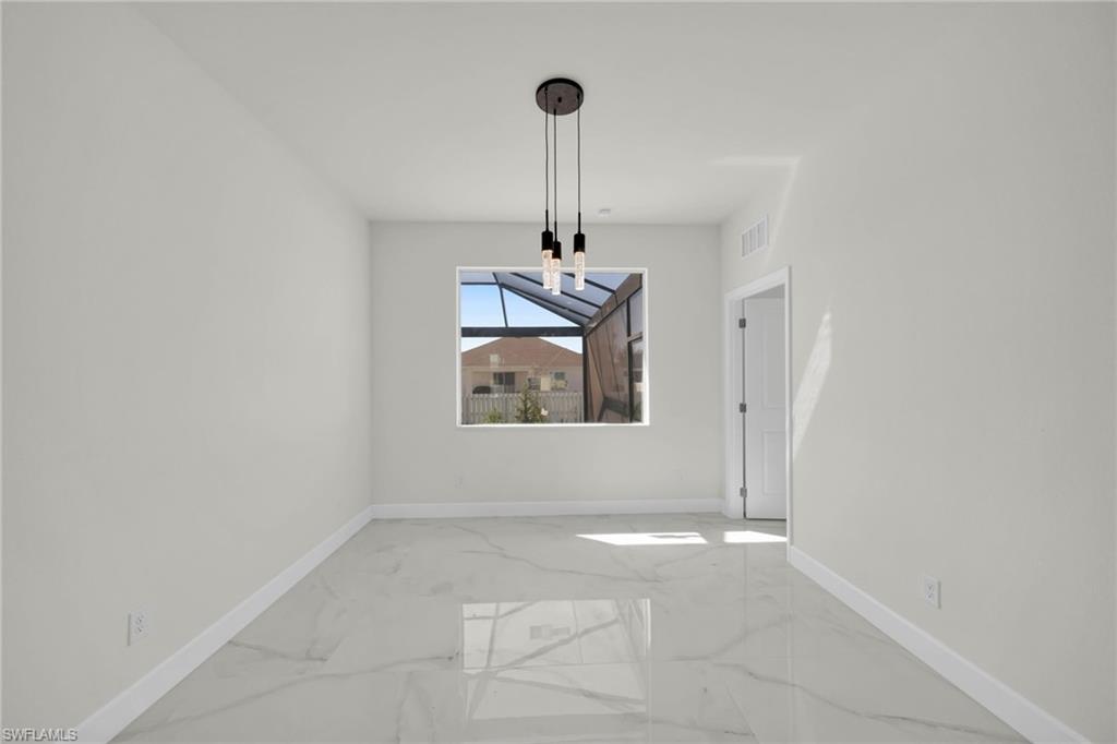 2700 Nw 6th St Property Photo 10