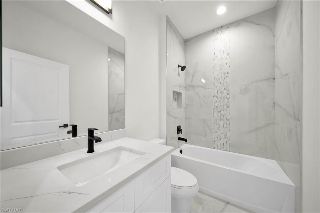 2700 Nw 6th St Property Photo 27