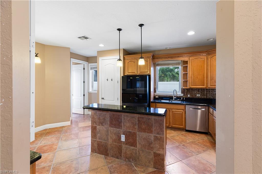 11913 Princess Grace Ct Property Photo 2