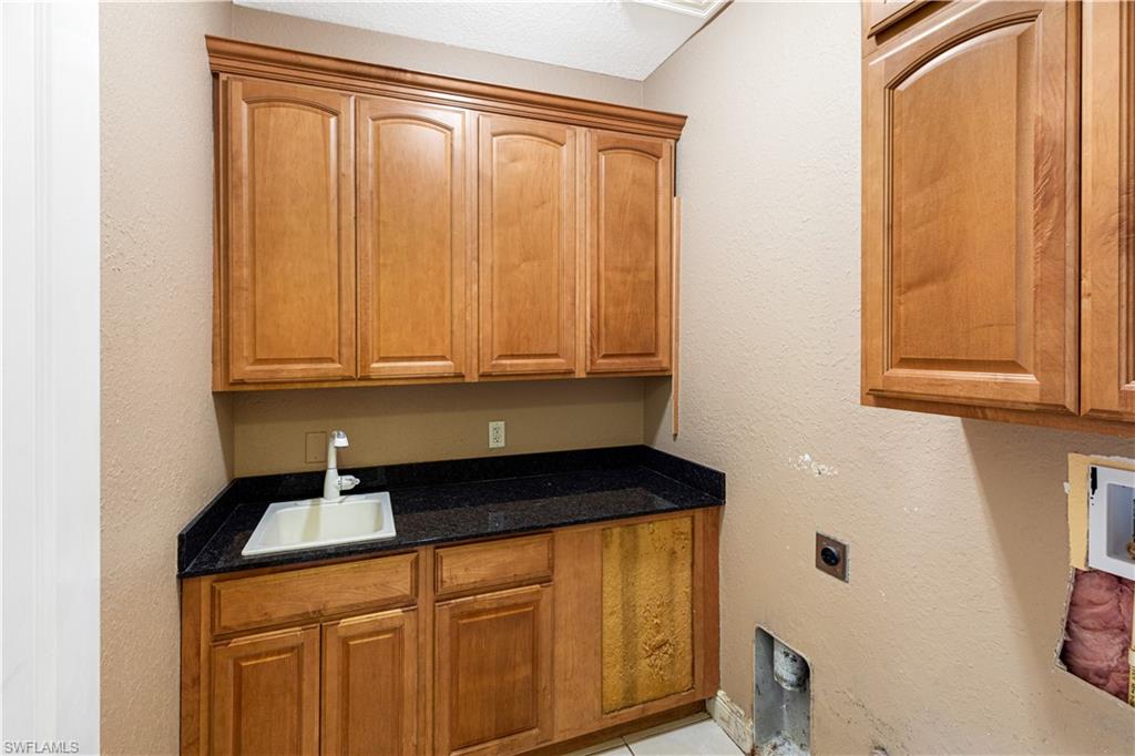 11913 Princess Grace Ct Property Photo 39