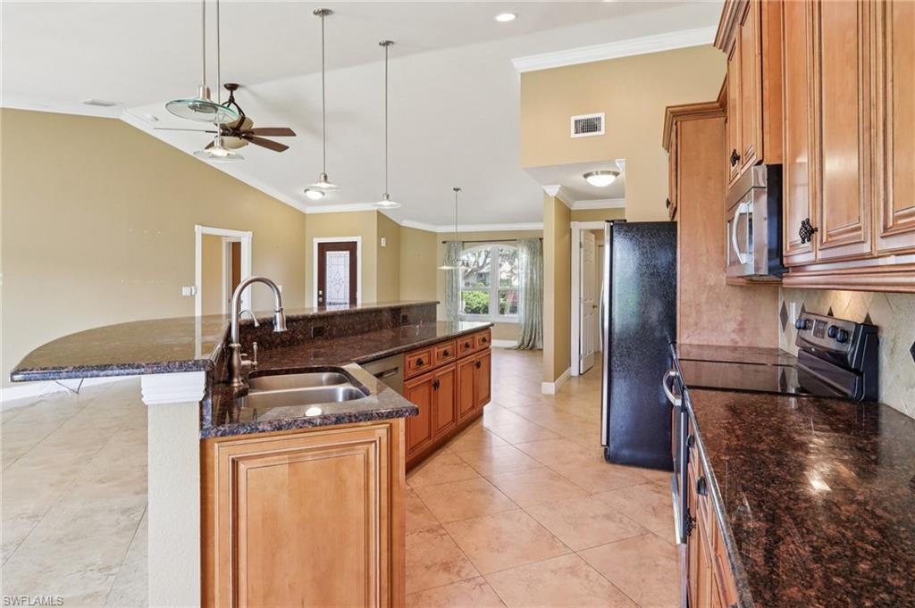 5118 Harrogate Ct Property Photo 14