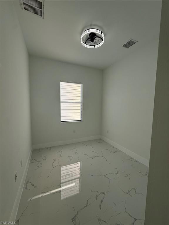 454 Norwood Ave S Property Photo 15