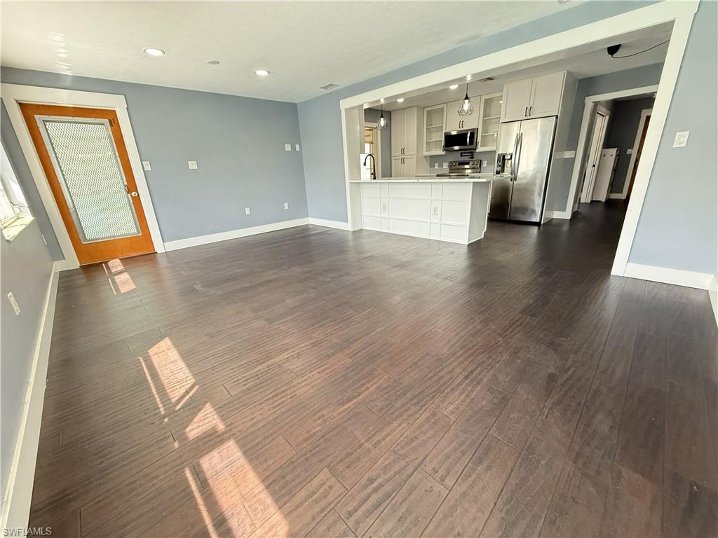 1534 Ricardo Ave Property Photo 4