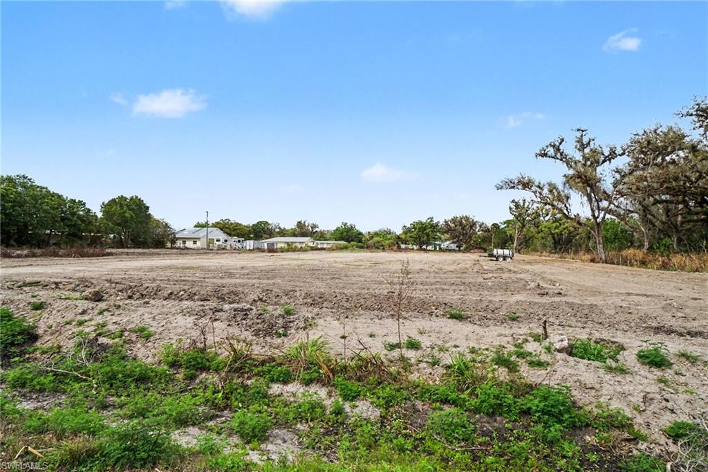 1097 Marshall Field Rd Property Photo 10