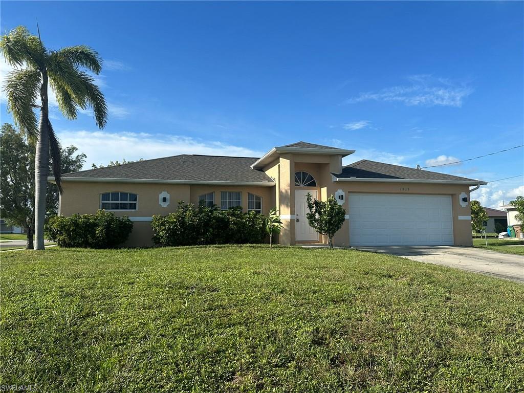 1915 SW 13th ST Property Photo 1