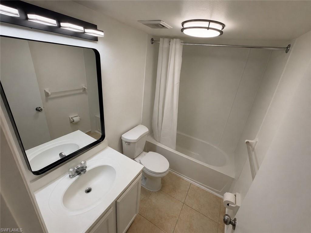 7374 7376 Albany Rd Property Photo 13