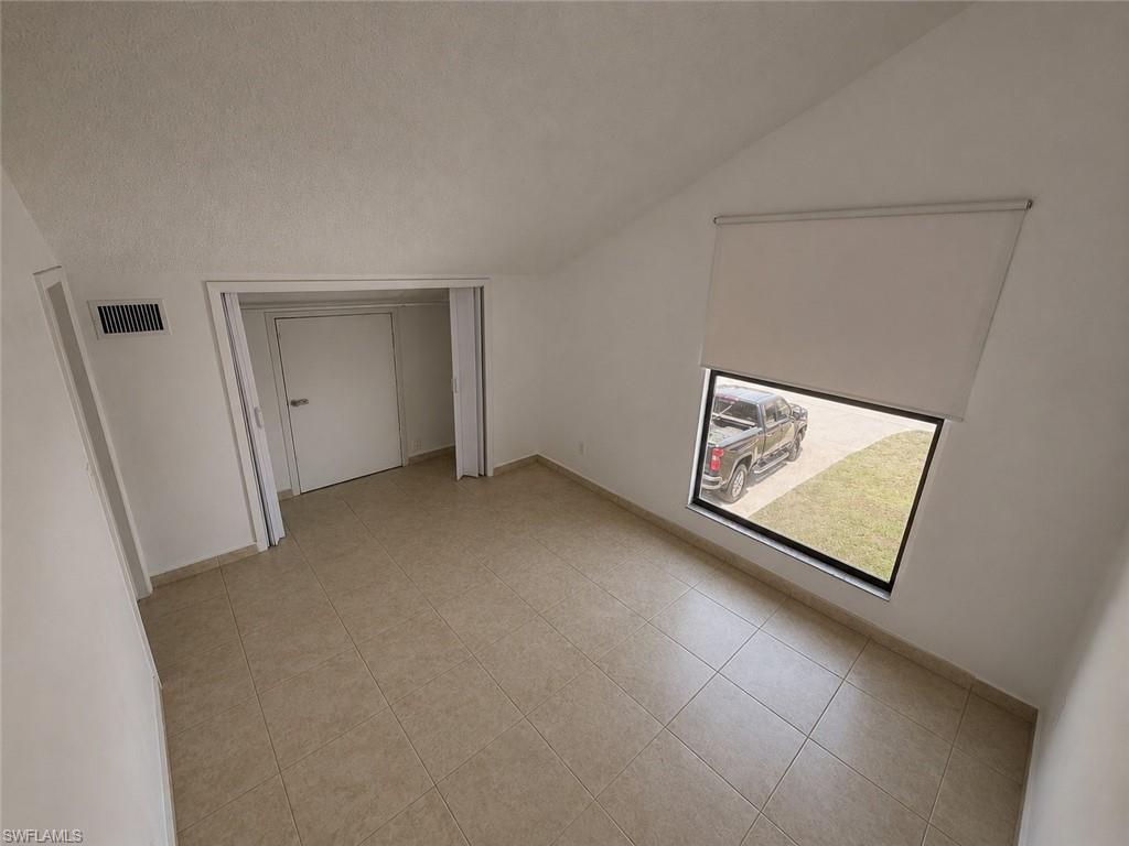 7374 7376 Albany Rd Property Photo 18