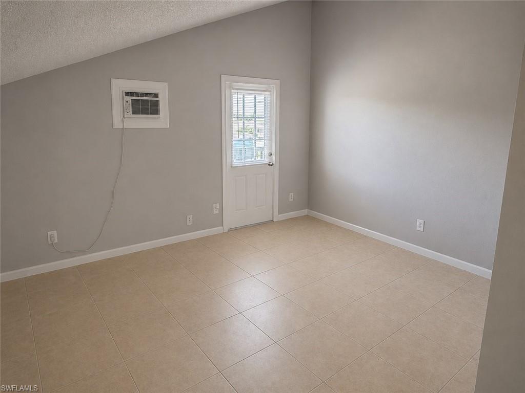 7374 7376 Albany Rd Property Photo 31