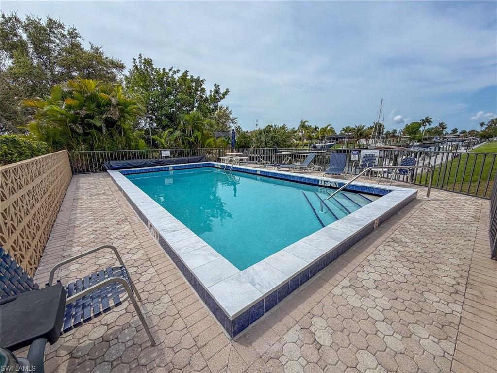 232 Cape Coral Pkwy E 201 Property Photo 21