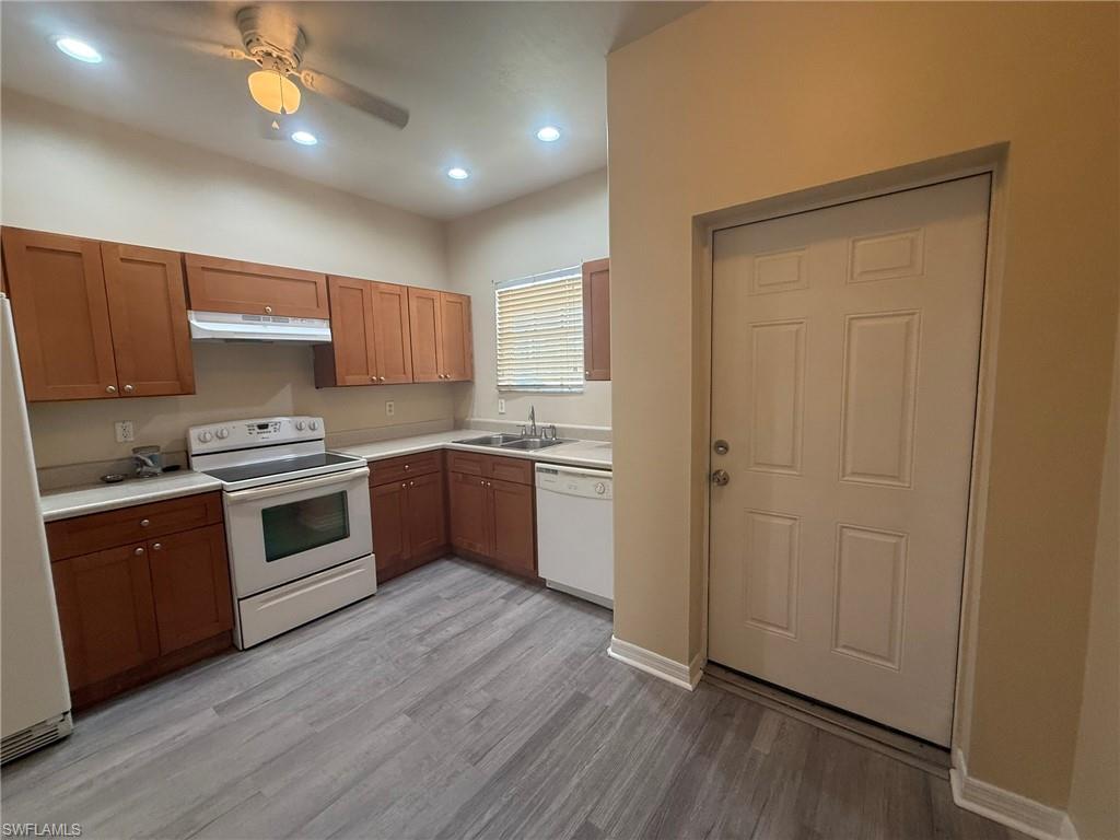 102 Cultural Park Blvd S Property Photo 4